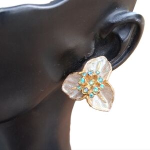 Vintage BSK White Enamel Trillium Flower Clip-On Earrings with AB Crystals